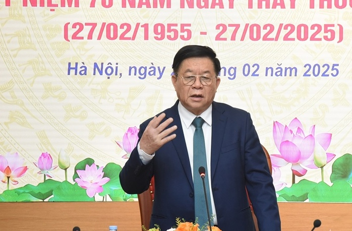 Ông Nguyễn Trọng Nghĩa thăm, chúc mừng Trường Đại học Y Hà Nội- Ảnh 1. Ông Nguyễn Trọng Nghĩa thăm, chúc mừng Trường Đại học Y Hà Nội- Ảnh 1.