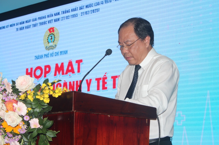 Tôn vinh những đóng góp thầm lặng của những "thiên thần áo trắng"- Ảnh 1. Tôn vinh những đóng góp thầm lặng của những "thiên thần áo trắng"- Ảnh 1.
