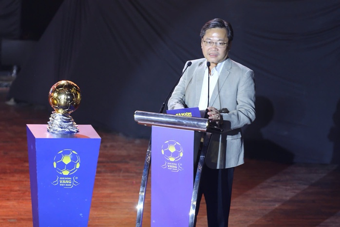 Quả bóng vàng Việt Nam 2024: Vinh danh Nguyễn Xuân Son và Trần Thị Thùy Trang- Ảnh 8. Quả bóng vàng Việt Nam 2024: Vinh danh Nguyễn Xuân Son và Trần Thị Thùy Trang- Ảnh 8.