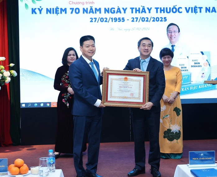 Bác sĩ Việt Nam đóng góp cho quốc tế về điều trị bệnh da hiếm gặp- Ảnh 1. Bác sĩ Việt Nam đóng góp cho quốc tế về điều trị bệnh da hiếm gặp- Ảnh 1.