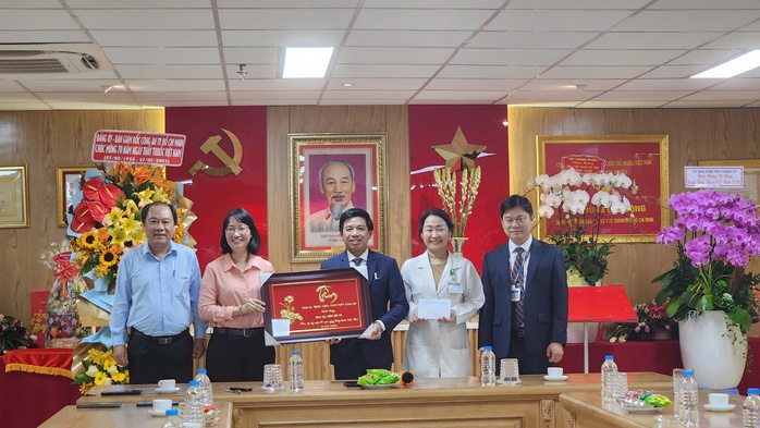 Những con số và thành tựu ấn tượng của Bệnh viện Nhân dân 115 - Ảnh 2. Những con số và thành tựu ấn tượng của Bệnh viện Nhân dân 115 - Ảnh 2.