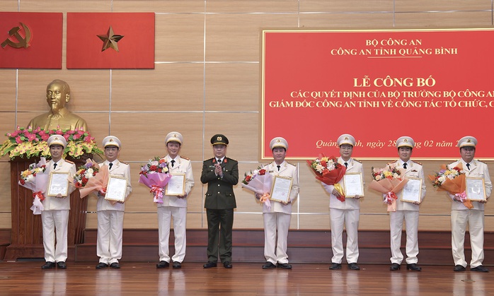 Công an Đà Nẵng, Cần Thơ, Khánh Hoà công bố quyết định bổ nhiệm lãnh đạo- Ảnh 7. Công an Đà Nẵng, Cần Thơ, Khánh Hoà công bố quyết định bổ nhiệm lãnh đạo- Ảnh 7.