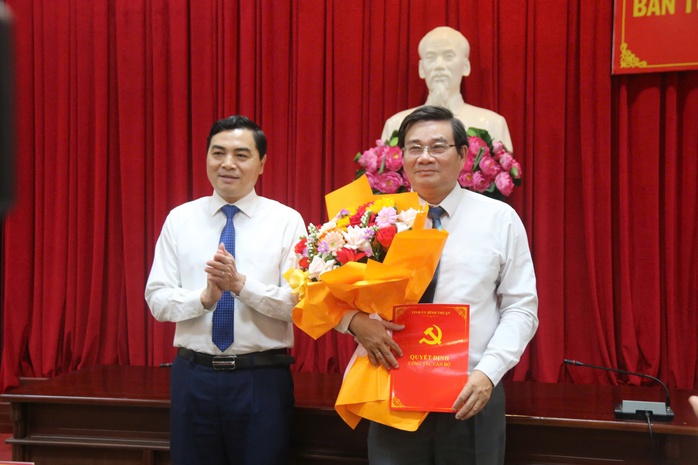 Cơ quan Đảng đầu tiên của Bình Thuận thực hiện hợp nhất - Ảnh 2. Cơ quan Đảng đầu tiên của Bình Thuận thực hiện hợp nhất - Ảnh 2.