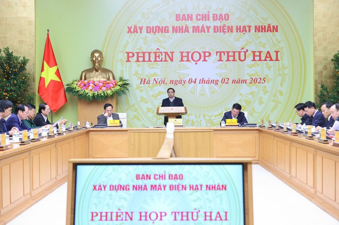 Thủ tướng Phạm Minh Chính chủ trì phiên họp thứ hai của Ban Chỉ đạo Xây dựng nhà máy điện hạt nhân. Ảnh: VGP Thủ tướng Phạm Minh Chính chủ trì phiên họp thứ hai của Ban Chỉ đạo Xây dựng nhà máy điện hạt nhân. Ảnh: VGP