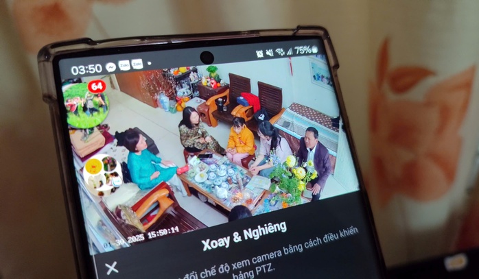 Cuộc thi viết "TẾT THỜI SỐ": Bà tôi 91 tuổi "lướt Facebook" chúc Tết online- Ảnh 7. Cuộc thi viết "TẾT THỜI SỐ": Bà tôi 91 tuổi "lướt Facebook" chúc Tết online- Ảnh 7.