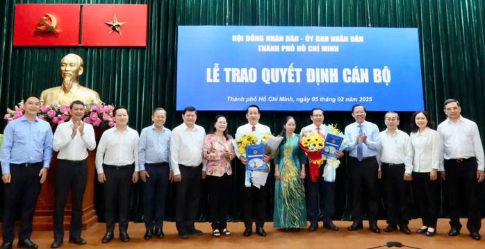 TP HCM: Phê chuẩn chức danh Chủ tịch HĐND và Phó Chủ tịch UBND TP Thủ Đức- Ảnh 2. TP HCM: Phê chuẩn chức danh Chủ tịch HĐND và Phó Chủ tịch UBND TP Thủ Đức- Ảnh 2.