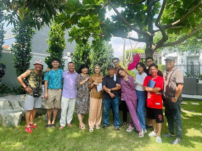 "Mẹ chồng quốc dân" Lan Hương tái xuất màn ảnh nhỏ- Ảnh 6. "Mẹ chồng quốc dân" Lan Hương tái xuất màn ảnh nhỏ- Ảnh 6.