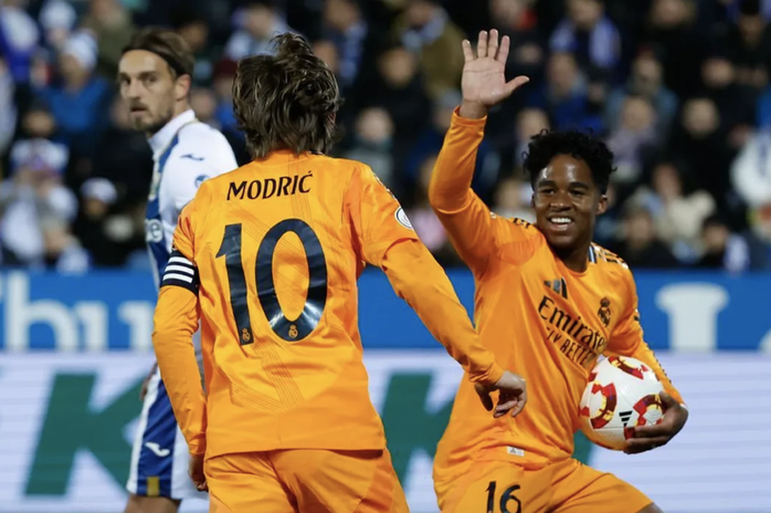 Thắng nghẹt thở Leganes phút 90+3, Real Madrid đoạt vé bán kết Cúp Nhà vua- Ảnh 3. Thắng nghẹt thở Leganes phút 90+3, Real Madrid đoạt vé bán kết Cúp Nhà vua- Ảnh 3.