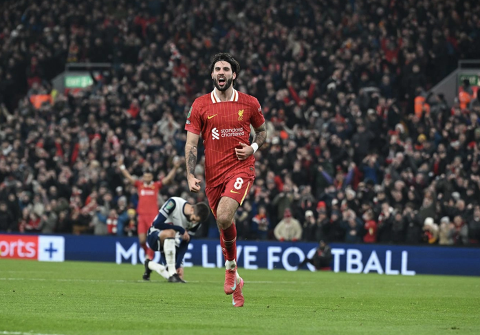 "Mở tiệc" bàn thắng trước Tottenham, Liverpool đoạt vé dự chung kết League Cup- Ảnh 4. "Mở tiệc" bàn thắng trước Tottenham, Liverpool đoạt vé dự chung kết League Cup- Ảnh 4.