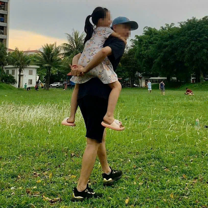 Cuộc thi viết "Người Thầy thuốc trong tôi": Bản lĩnh thép trong phòng mổ ghép gan- Ảnh 2. Cuộc thi viết "Người Thầy thuốc trong tôi": Bản lĩnh thép trong phòng mổ ghép gan- Ảnh 2.
