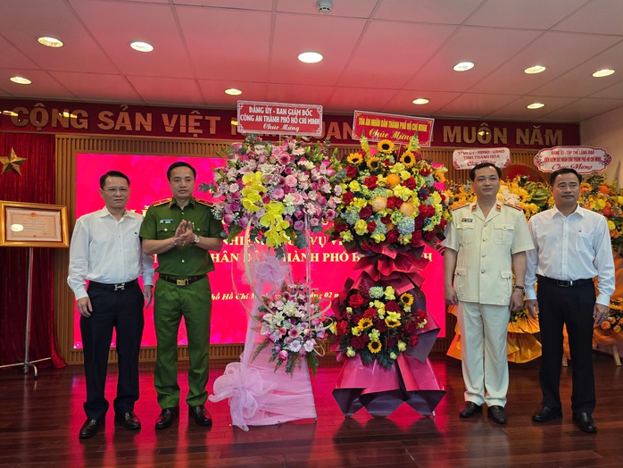 Bổ nhiệm ông Lê Văn Đông giữ chức Viện trưởng VKSND TP HCM- Ảnh 6. Bổ nhiệm ông Lê Văn Đông giữ chức Viện trưởng VKSND TP HCM- Ảnh 6.