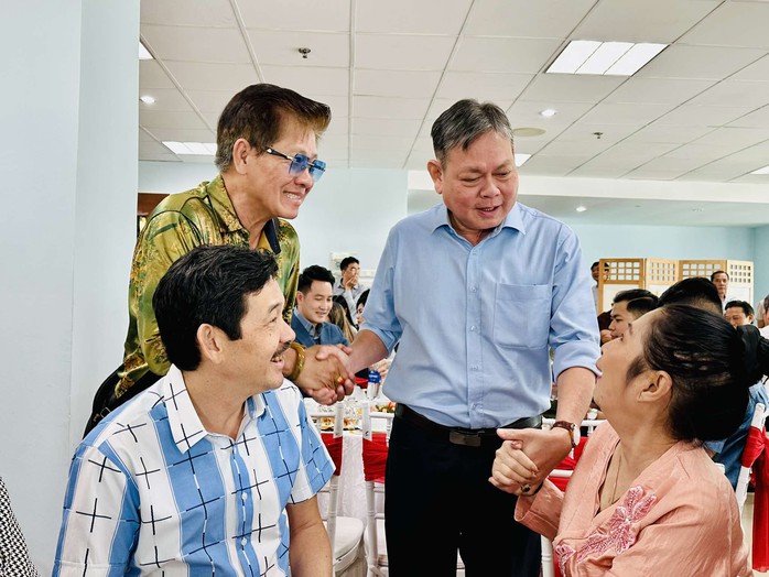 NSND Kim Cương, Bạch Tuyết, Thanh Nam chúc mừng thành tựu của HTV- Ảnh 6. NSND Kim Cương, Bạch Tuyết, Thanh Nam chúc mừng thành tựu của HTV- Ảnh 6.