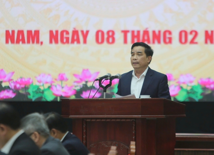 Quảng Nam: 443 người làm đơn xin nghỉ hưu trước tuổi và nghỉ thôi việc- Ảnh 1. Quảng Nam: 443 người làm đơn xin nghỉ hưu trước tuổi và nghỉ thôi việc- Ảnh 1.