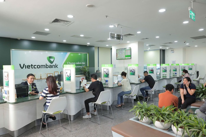 Các ngân hàng thương mại gần đây đẩy mạnh phát hành trái phiếu xanh để huy động vốn. Ảnh: LAM GIANG Các ngân hàng thương mại gần đây đẩy mạnh phát hành trái phiếu xanh để huy động vốn. Ảnh: LAM GIANG