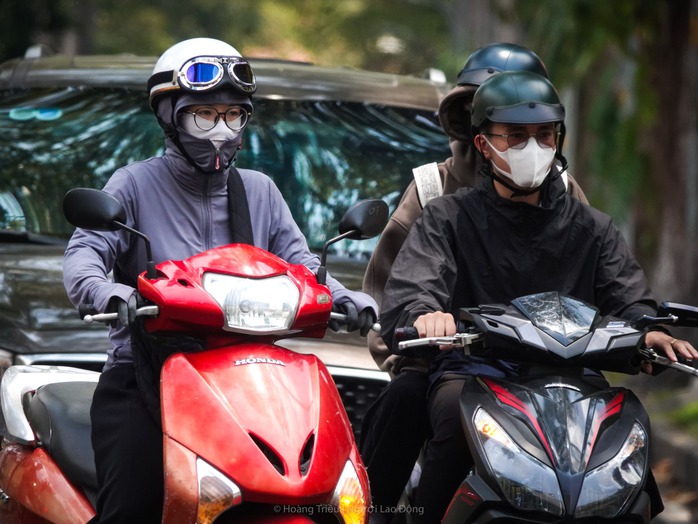 Thời tiết tháng 3: TP HCM có nhiều đợt nắng nóng diện rộng 37 độ C và mưa trái mùa- Ảnh 1.