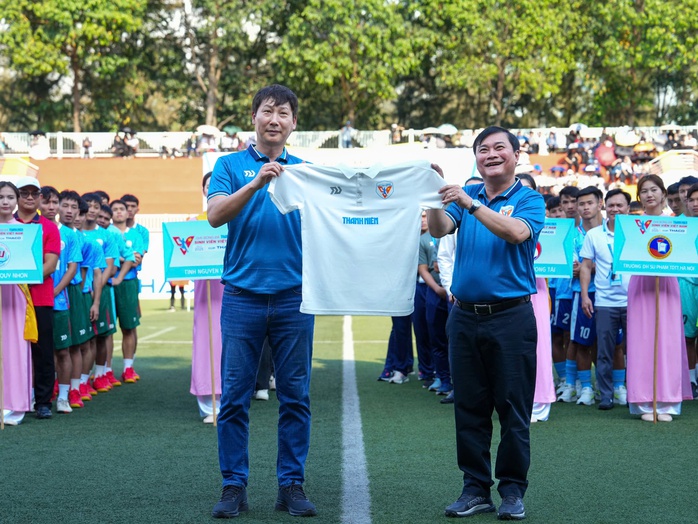 Khai mạc VCK Thanh Niên sinh viên Việt Nam- Ảnh 1. Khai mạc VCK Thanh Niên sinh viên Việt Nam- Ảnh 1.