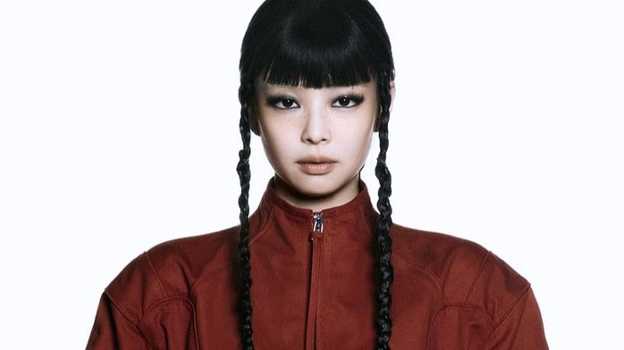 Jennie của Blackpink xem "sân bay như là nhà"- Ảnh 3. Jennie của Blackpink xem "sân bay như là nhà"- Ảnh 3.