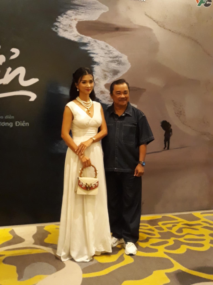 Trương Minh Quốc Thái nhuộm da làm ngư dân- Ảnh 4. Trương Minh Quốc Thái nhuộm da làm ngư dân- Ảnh 4.