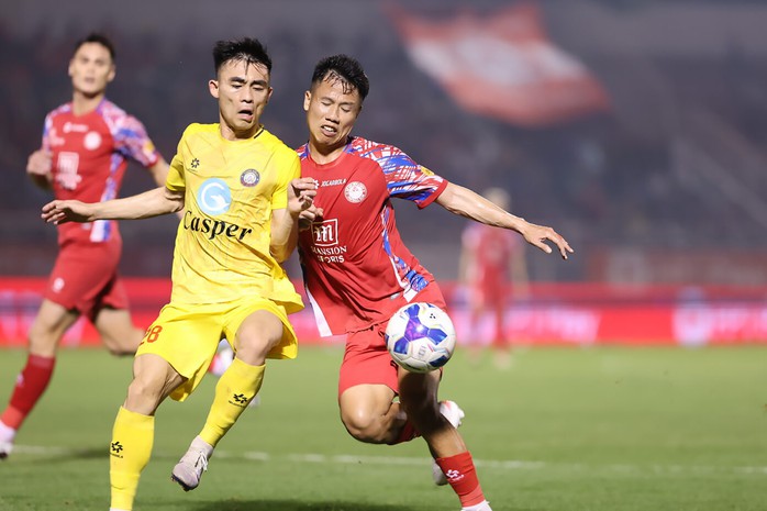 Vì sao công an muốn điều tra công tác trọng tài trận CLB TP HCM - Thanh Hóa?- Ảnh 3. Vì sao công an muốn điều tra công tác trọng tài trận CLB TP HCM - Thanh Hóa?- Ảnh 3.