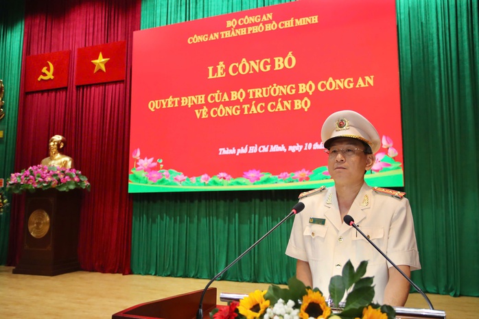 Bộ Công an điều động đại tá Trần Hồng Minh giữ chức Phó Giám đốc Công an TP HCM- Ảnh 2. Bộ Công an điều động đại tá Trần Hồng Minh giữ chức Phó Giám đốc Công an TP HCM- Ảnh 2.