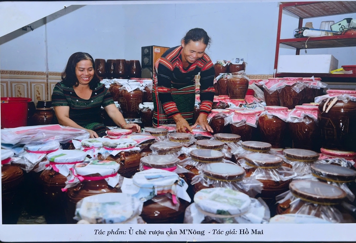 "Sắc màu hội tụ" tại Lễ hội Cà phê Buôn Ma Thuột 2025- Ảnh 3. "Sắc màu hội tụ" tại Lễ hội Cà phê Buôn Ma Thuột 2025- Ảnh 3.