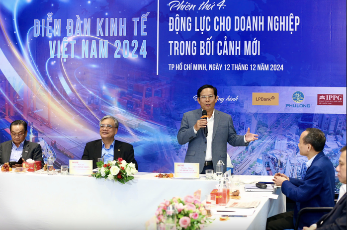 Thời điểm vàng triển khai tinh gọn bộ máy, thúc đẩy tăng trưởng kinh tế- Ảnh 1. Thời điểm vàng triển khai tinh gọn bộ máy, thúc đẩy tăng trưởng kinh tế- Ảnh 1.