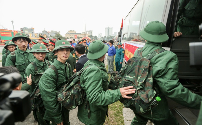 Gian dối để trốn lệnh gọi nhập ngũ, bị phạt 45 triệu đồng- Ảnh 1. Gian dối để trốn lệnh gọi nhập ngũ, bị phạt 45 triệu đồng- Ảnh 1.