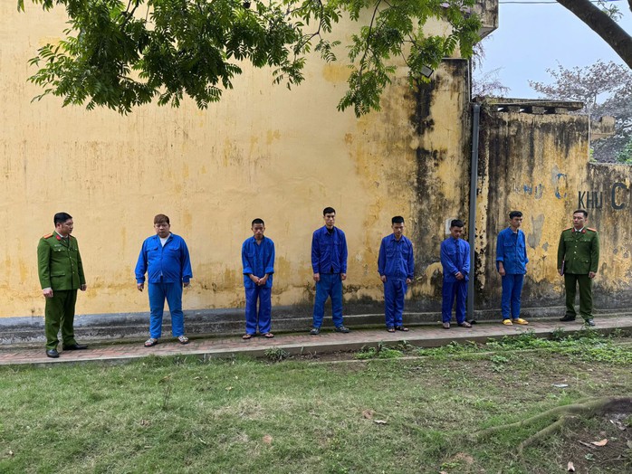 Đến chung cư đánh người, nam thanh niên bị đâm tử vong- Ảnh 1. Đến chung cư đánh người, nam thanh niên bị đâm tử vong- Ảnh 1.
