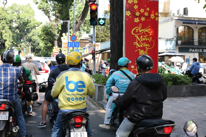 "Mê trận" giao thông: Những rắc rối không nên có- Ảnh 2. "Mê trận" giao thông: Những rắc rối không nên có- Ảnh 2.