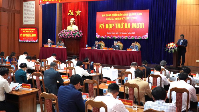 Quảng Nam chi 315 tỉ hỗ trợ xây mộ liệt sĩ, mộ Mẹ Việt Nam anh hùng ngoài nghĩa trang- Ảnh 1. Quảng Nam chi 315 tỉ hỗ trợ xây mộ liệt sĩ, mộ Mẹ Việt Nam anh hùng ngoài nghĩa trang- Ảnh 1.