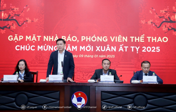 Phó Chủ tịch VFF Trần Anh Tú bất ngờ xin từ chức- Ảnh 2. Phó Chủ tịch VFF Trần Anh Tú bất ngờ xin từ chức- Ảnh 2.
