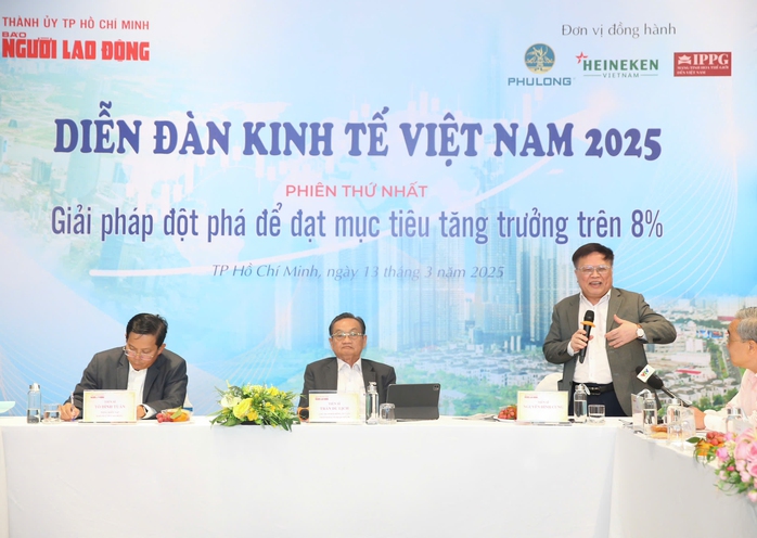 Tăng trưởng trên 8%: Cần nhiều giải pháp đột phá- Ảnh 1. Tăng trưởng trên 8%: Cần nhiều giải pháp đột phá- Ảnh 1.