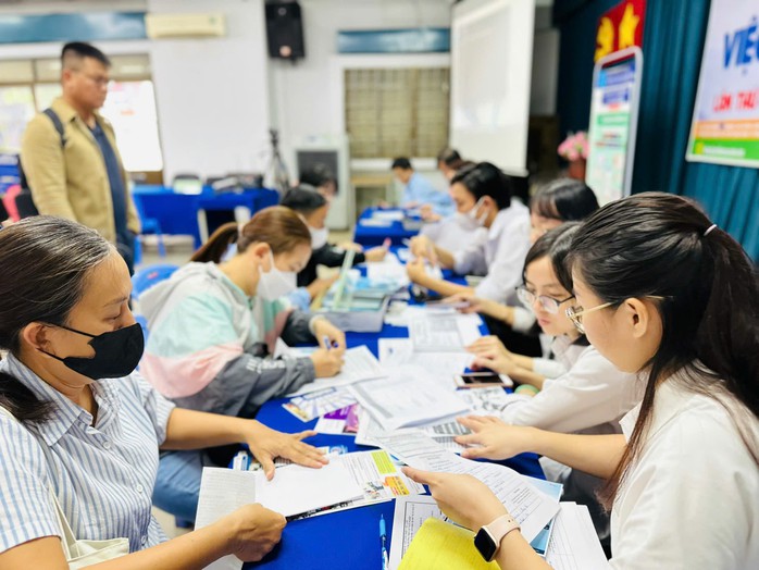Người lao động có thể nhận những khoản tiền nào khi nghỉ việc năm 2025?- Ảnh 1. Người lao động có thể nhận những khoản tiền nào khi nghỉ việc năm 2025?- Ảnh 1.