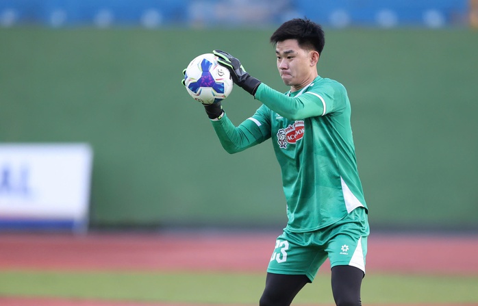 Tiến Linh, Quang Hải trở lại và tập riêng cùng bác sĩ- Ảnh 7. Tiến Linh, Quang Hải trở lại và tập riêng cùng bác sĩ- Ảnh 7.