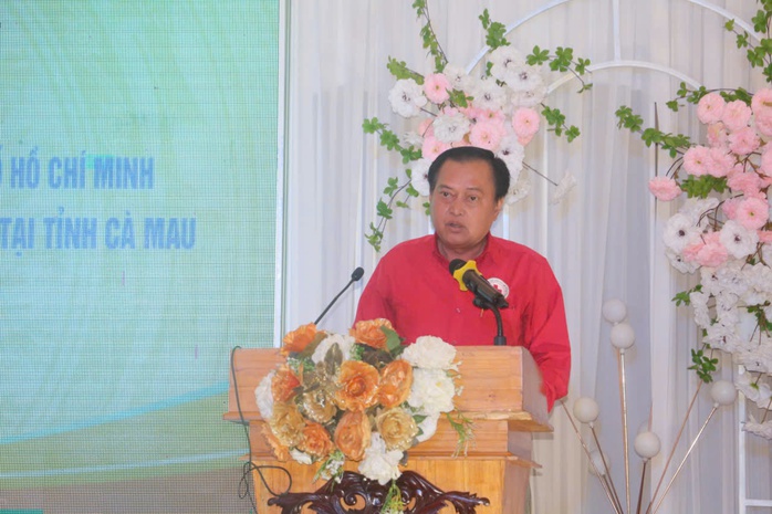 TP HCM hỗ trợ Cà Mau hàng tỉ đồng thực hiện an sinh xã hội- Ảnh 1. TP HCM hỗ trợ Cà Mau hàng tỉ đồng thực hiện an sinh xã hội- Ảnh 1.