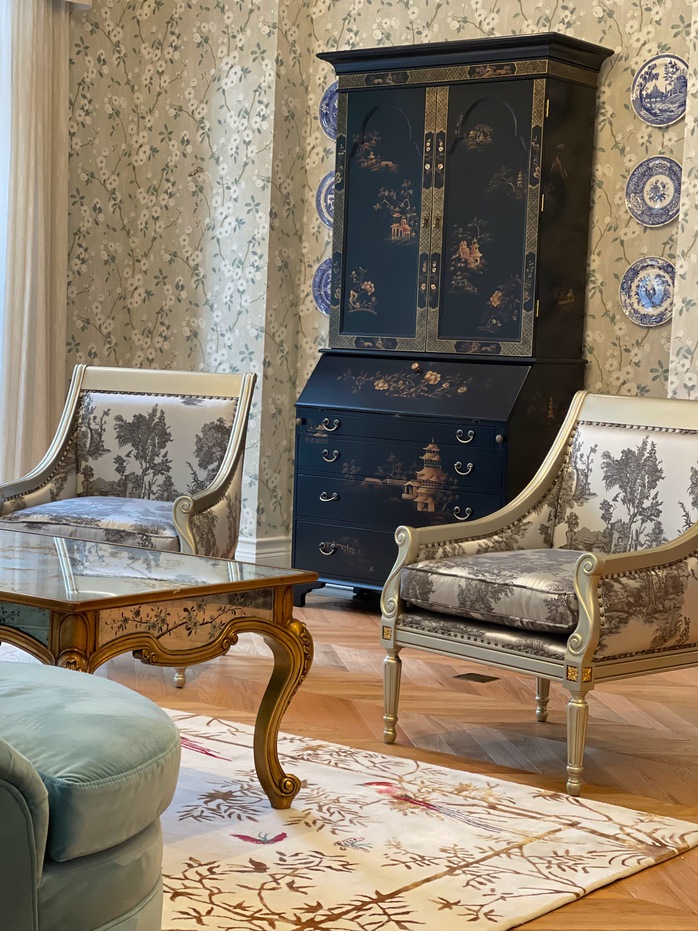 Chinoiserie Furniture & Decor: mang phong cách Chinoiserie vào ngôi nhà Việt hiện đại- Ảnh 5. Chinoiserie Furniture & Decor: mang phong cách Chinoiserie vào ngôi nhà Việt hiện đại- Ảnh 5.