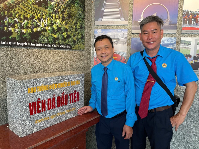 Vạn tấm lòng tưởng nhớ chiến sĩ Gạc Ma- Ảnh 7. Vạn tấm lòng tưởng nhớ chiến sĩ Gạc Ma- Ảnh 7.