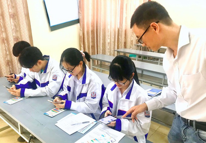 Kiến nghị điều chỉnh mệnh giá thẻ BHYT cho học sinh, sinh viên- Ảnh 1. Kiến nghị điều chỉnh mệnh giá thẻ BHYT cho học sinh, sinh viên- Ảnh 1.
