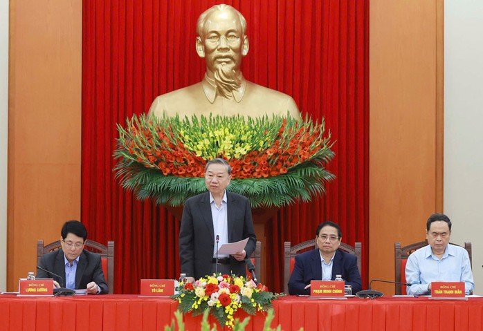 Tổng Bí thư Tô Lâm, Trưởng Tiểu ban Văn kiện Đại hội XIV của Đảng, phát biểu tại cuộc họp. Ảnh: TTXVN Tổng Bí thư Tô Lâm, Trưởng Tiểu ban Văn kiện Đại hội XIV của Đảng, phát biểu tại cuộc họp. Ảnh: TTXVN