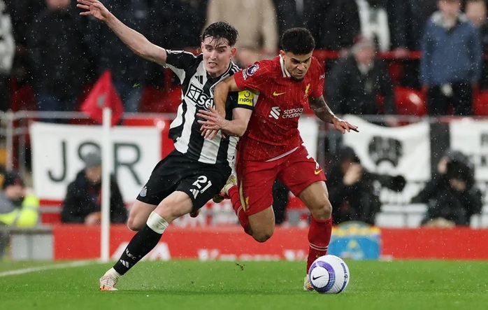 Soi tỉ số trận Liverpool - Newcastle United: Bắn hạ Chim chích chòe- Ảnh 1. Soi tỉ số trận Liverpool - Newcastle United: Bắn hạ Chim chích chòe- Ảnh 1.