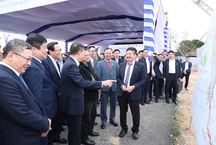 Thủ tướng chỉ đạo tuyến đường dây 500 kV, vốn hơn 7 ngàn tỉ đồng hoàn thành trong 6 tháng- Ảnh 1. Thủ tướng chỉ đạo tuyến đường dây 500 kV, vốn hơn 7 ngàn tỉ đồng hoàn thành trong 6 tháng- Ảnh 1.