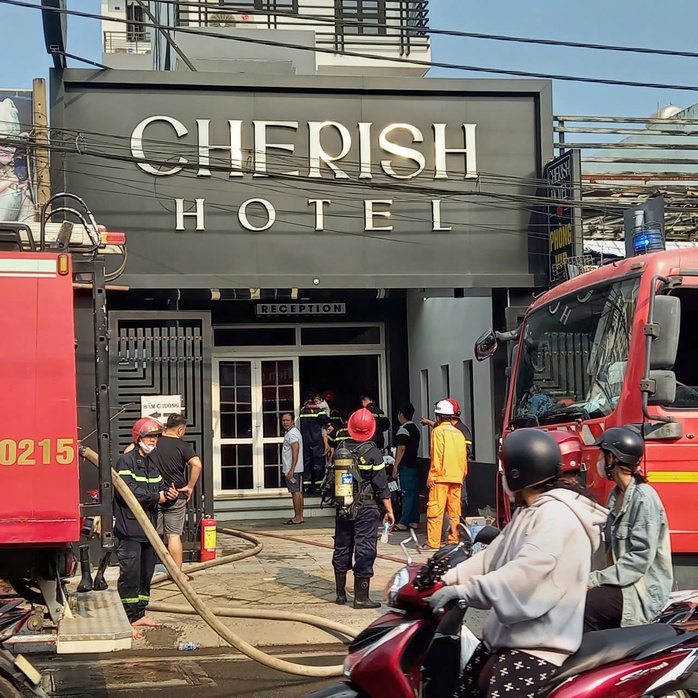 Cháy khách sạn 5 tầng ở TP Thủ Đức- Ảnh 1. Cháy khách sạn 5 tầng ở TP Thủ Đức- Ảnh 1.