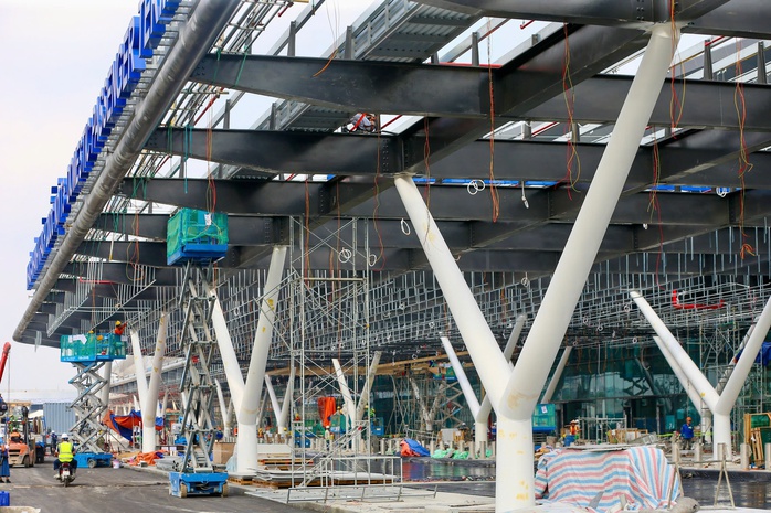 Công trình xây dựng nhà ga T3 đang hoàn thiện. (Ảnh chụp ngày 17-3) Ảnh: HOÀNG TRIỀU Công trình xây dựng nhà ga T3 đang hoàn thiện. (Ảnh chụp ngày 17-3) Ảnh: HOÀNG TRIỀU