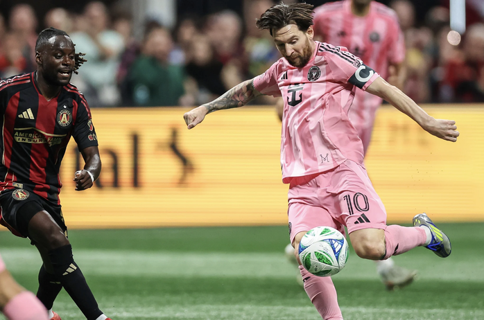 Siêu kinh điển Nam Mỹ vắng hai siêu sao Messi, Neymar- Ảnh 1. Siêu kinh điển Nam Mỹ vắng hai siêu sao Messi, Neymar- Ảnh 1.