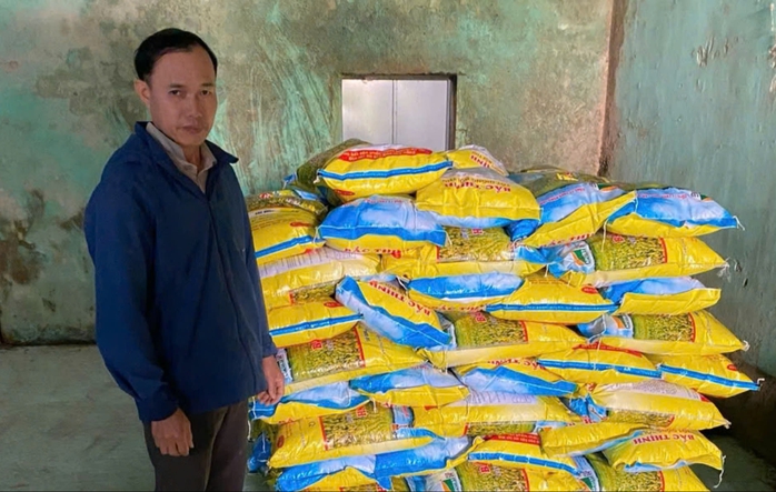 Khởi tố người đ&agrave;n &ocirc;ng sản xuất 5,5 tấn giống l&uacute;a giả- Ảnh 2.