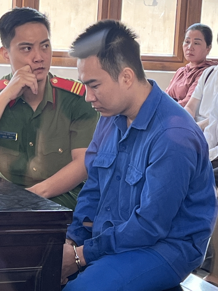 Hình ảnh xét xử bác sĩ sát hại người tình gây chấn động dư luận ở Đồng Nai- Ảnh 4. Hình ảnh xét xử bác sĩ sát hại người tình gây chấn động dư luận ở Đồng Nai- Ảnh 4.