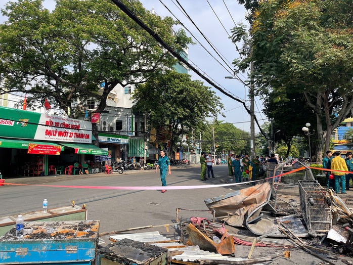 Trở lại hiện trường vụ cháy tại chợ Thanh Đa- Ảnh 3. Trở lại hiện trường vụ cháy tại chợ Thanh Đa- Ảnh 3.
