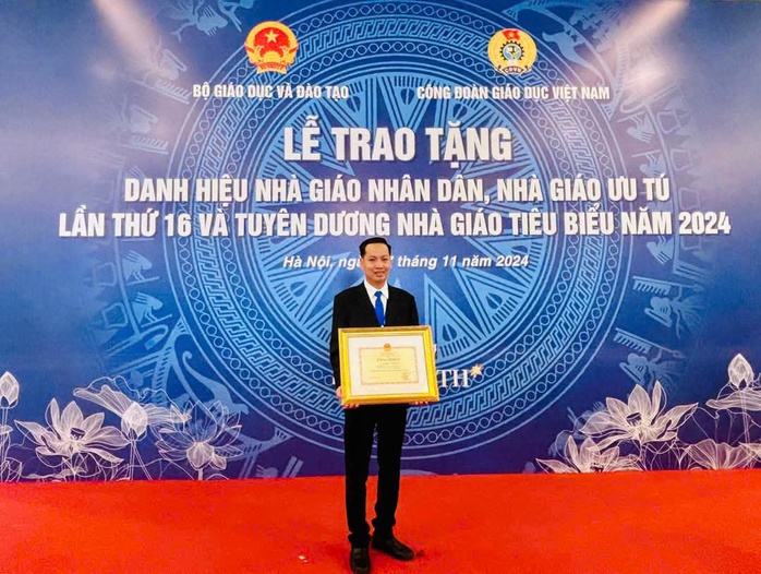 LAN TỎA TINH THẦN HỌC BÁC Ở ĐỒNG THÁP (*): Tuổi trẻ Đất Sen hồng tận tuỵ, sáng tạo- Ảnh 4. LAN TỎA TINH THẦN HỌC BÁC Ở ĐỒNG THÁP (*): Tuổi trẻ Đất Sen hồng tận tuỵ, sáng tạo- Ảnh 4.