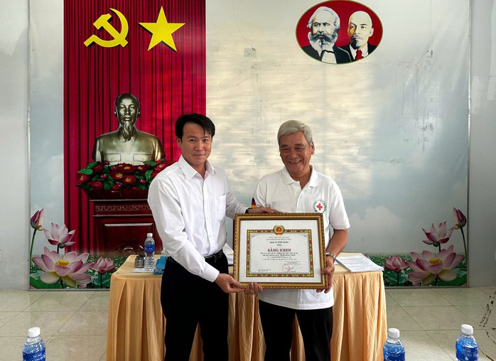 LAN TỎA TINH THẦN HỌC BÁC Ở ĐỒNG THÁP(*): Nhân rộng những việc làm thiện tâm- Ảnh 2. LAN TỎA TINH THẦN HỌC BÁC Ở ĐỒNG THÁP(*): Nhân rộng những việc làm thiện tâm- Ảnh 2.