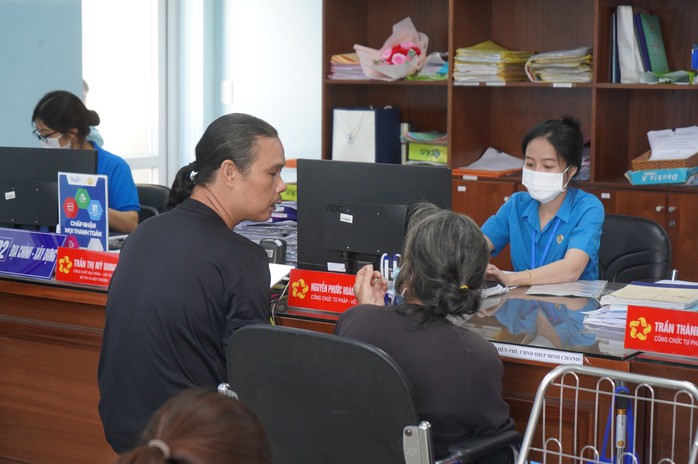 Cán bộ, công chức phải xử lý hồ sơ trên môi trường mạng - Ảnh 2. Cán bộ, công chức phải xử lý hồ sơ trên môi trường mạng - Ảnh 2.
